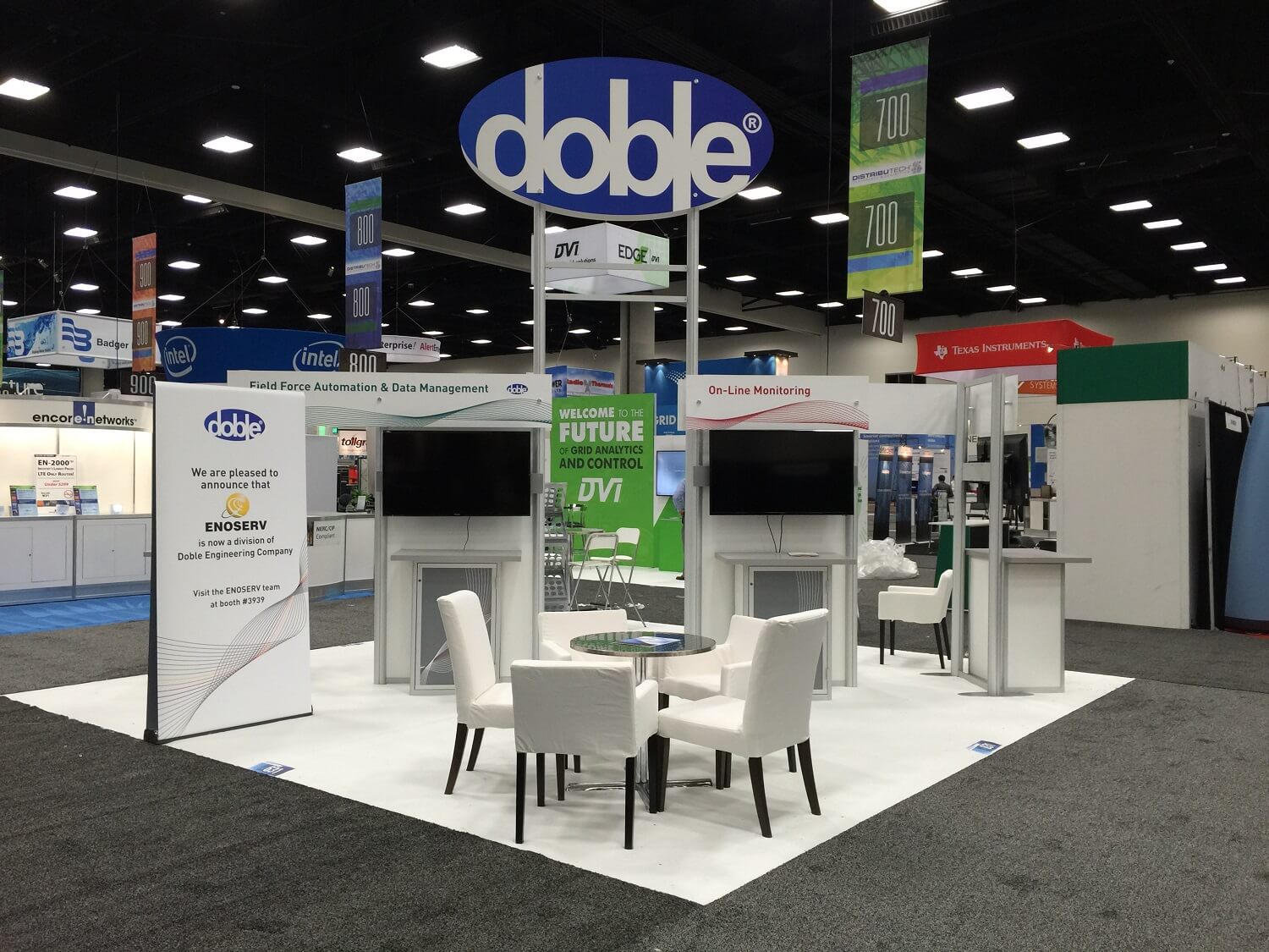 Doble booth resize.jpg