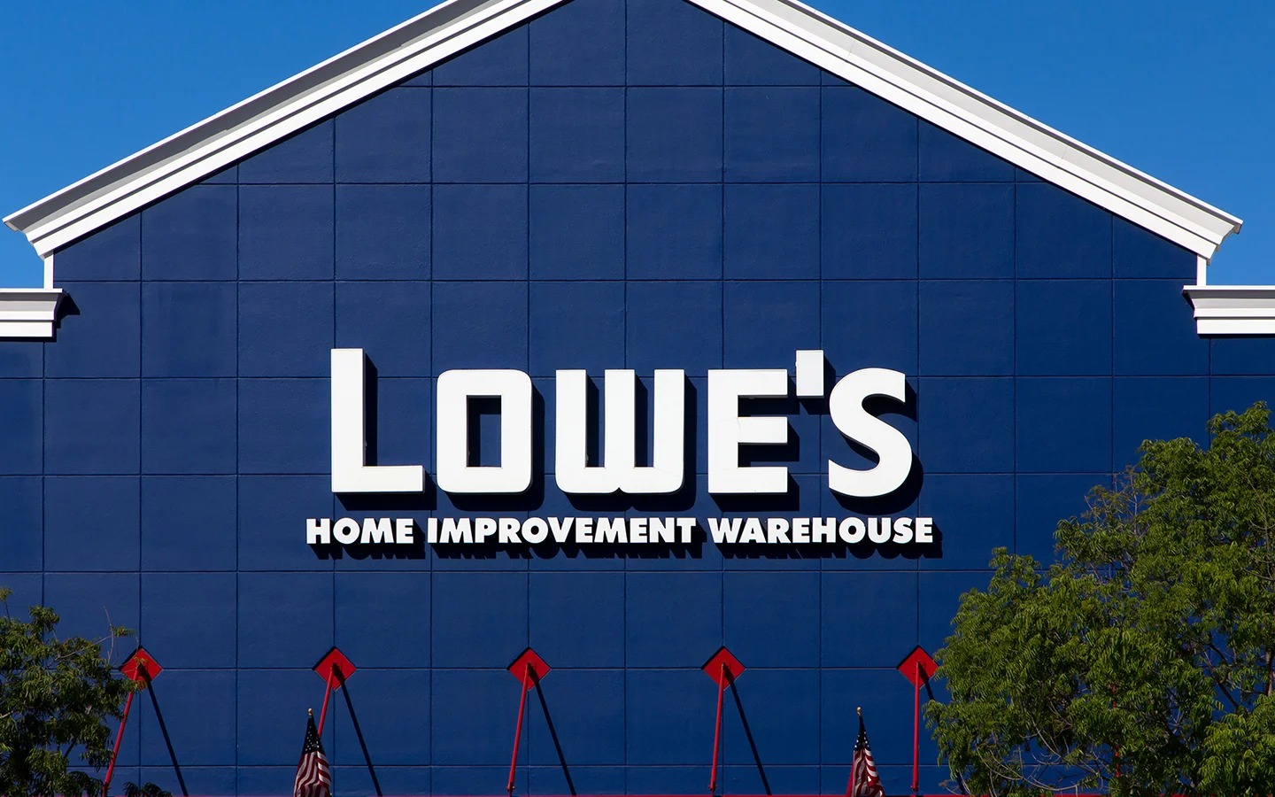 Lowes