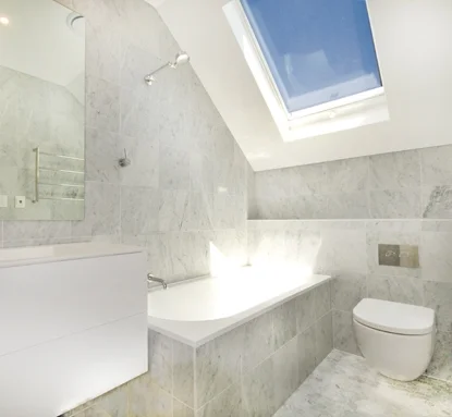 BATHROOM-2WEB.jpg