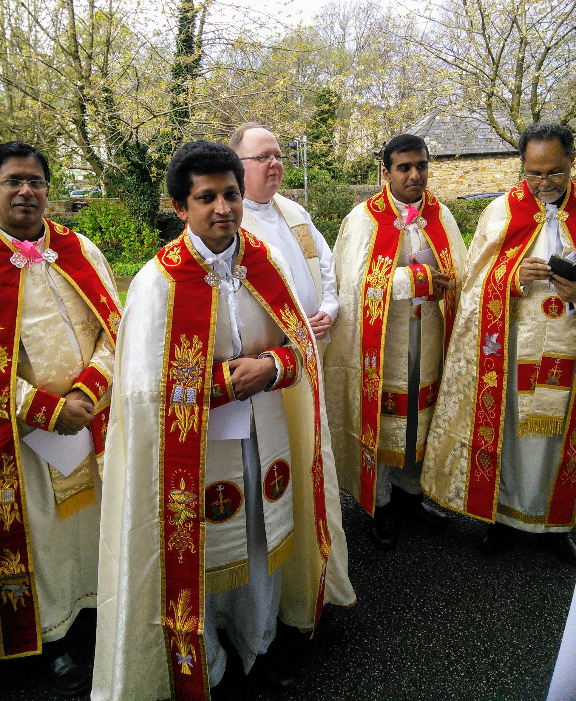 In the morning of Maundy Thursday, all the priests of the Diocese gather at the Cathedral for the Chrism Mass with the Bishop. Here we found Fr Sony who was dressed in the vestments of the Syro-Malabar Rite.