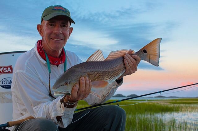 Some great fishing at high tide this week. While it makes for some long days working in the morning as well, it&rsquo;s always special to catch the sunrise and sunset from the skiff. Here&rsquo;s Dave with his first #redfishonfly . Not a bad one to s