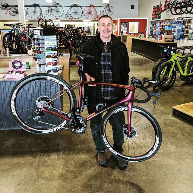 Congrats John on your new @trekbikes Emonda SLR 9! .
.
.
#trekbikes #emonda #timetoride #roadbike #shimano