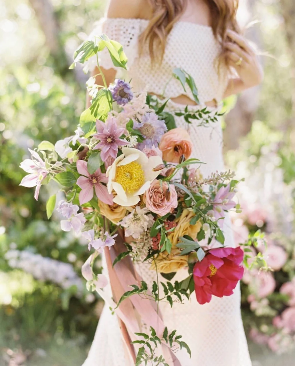 effortless wedding flowers