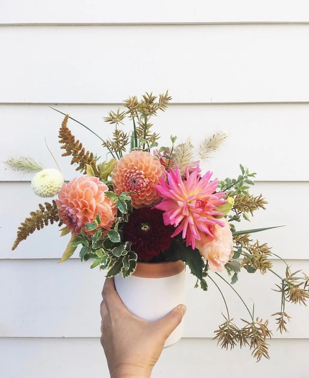 local flower shop in oakland: hello flowers