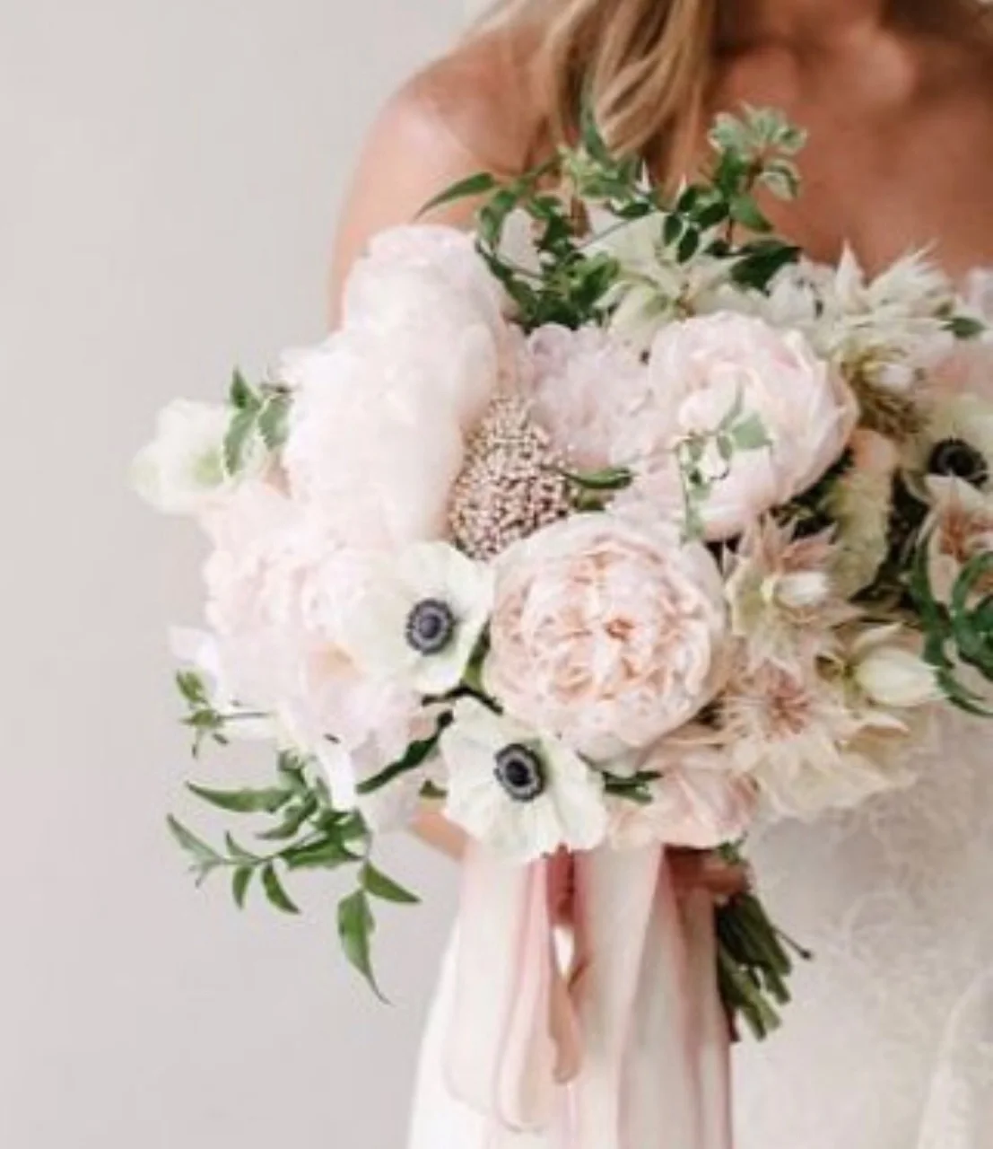 soft pink wedding flowers