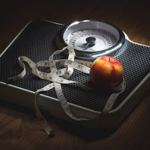 weight-loss-2036966_1920.jpg
