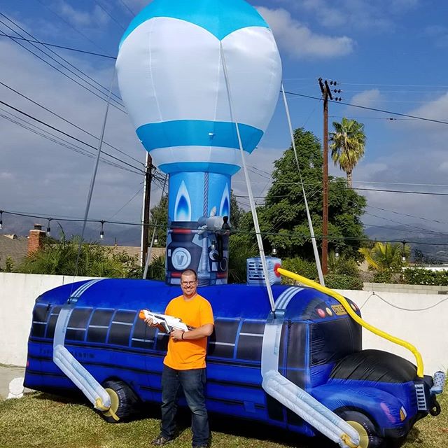 Fortnite Battle Bus is now available for all party packages!

This thing is giant at over 17 feet long!

Let the fun begin.

#partyrentals #partyrentallosangeles #partyplanner #party #partyxtreme #partydecorations #partytime #partykids #partyplanning