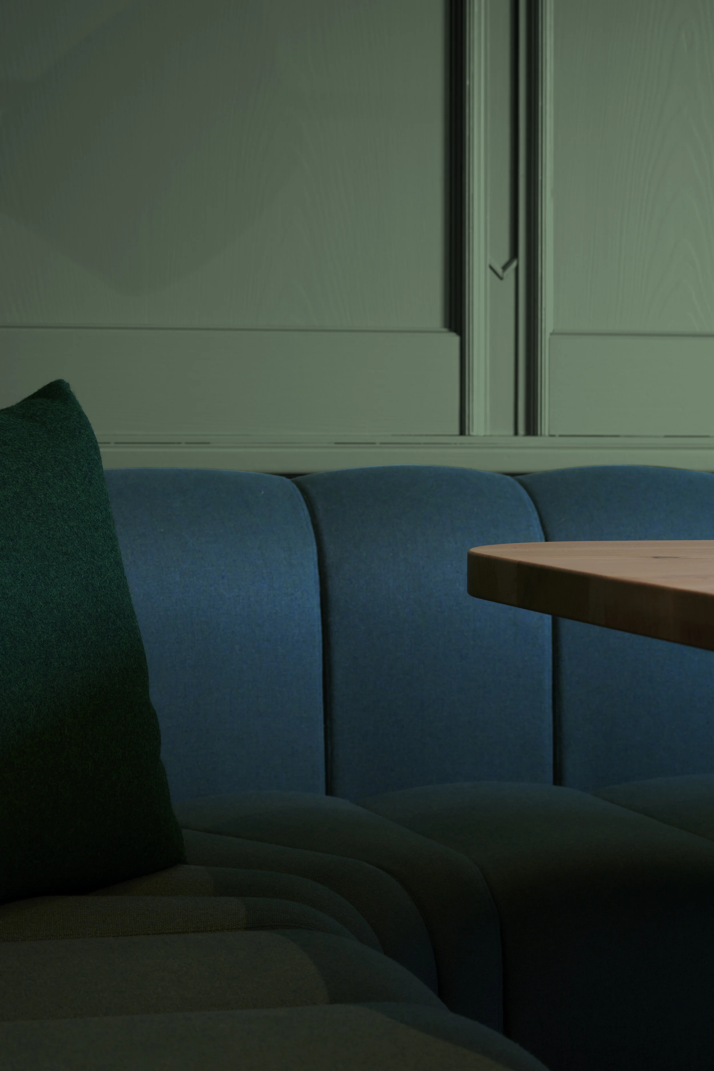 MPxBM-STAUDEN-KAMINZIMMER-by-THOMAS-WIUF-SCHWARTZ-5020.jpg