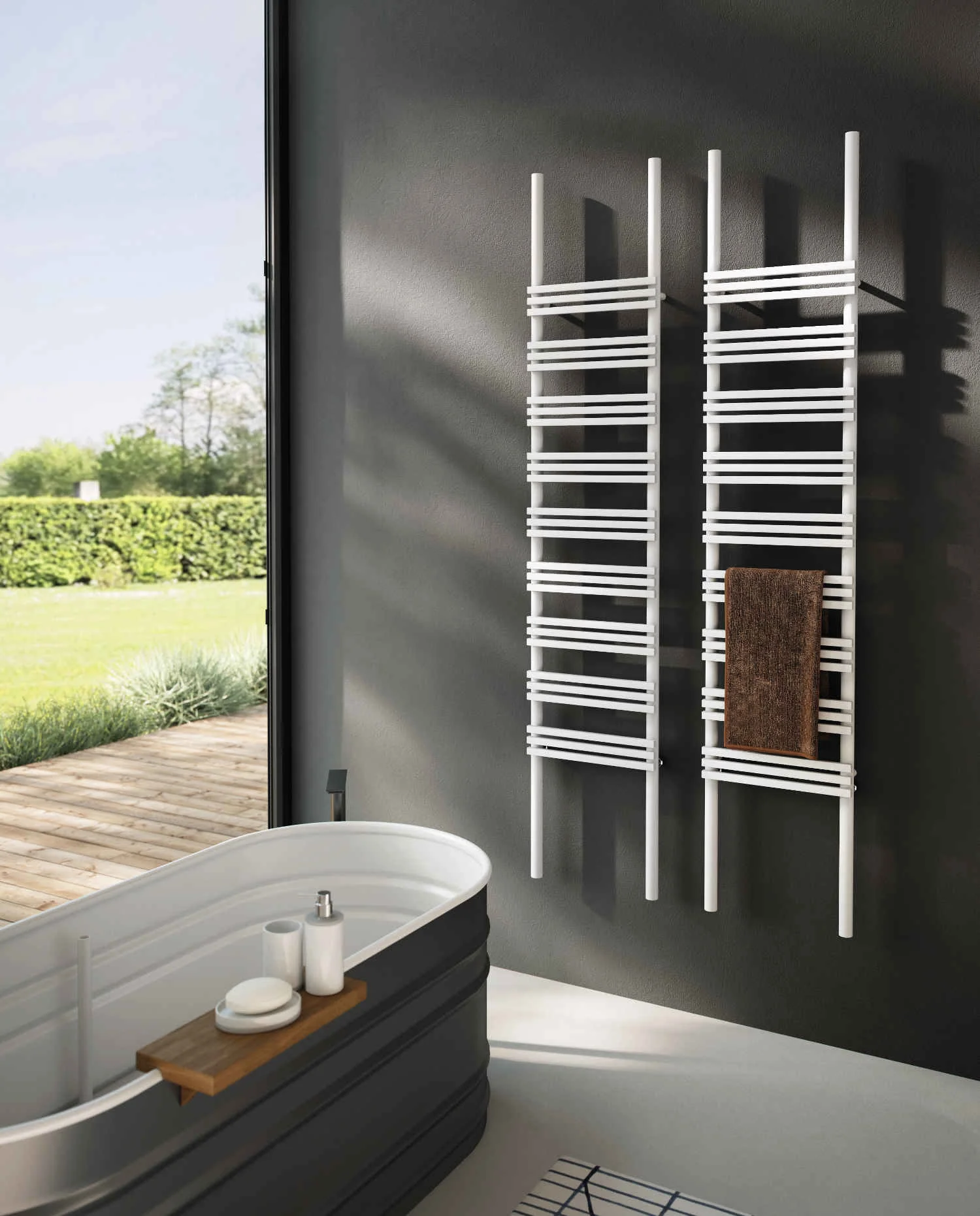 Antrax Pioli wall