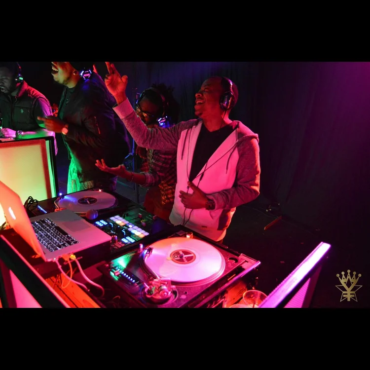 Diversatile Entertainment Group LLC - Dj Caraby (Owner & Operator)