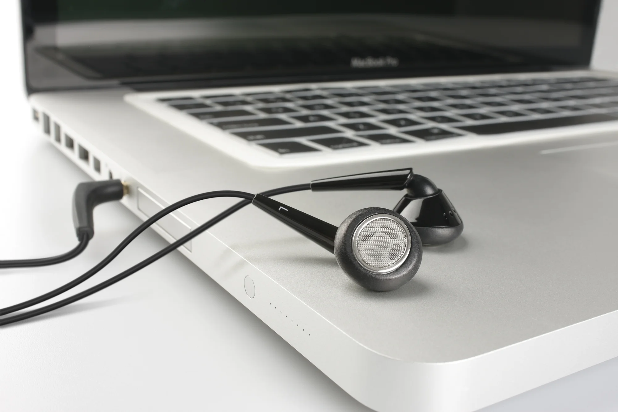 iSkin Ear Tones Ear Buds