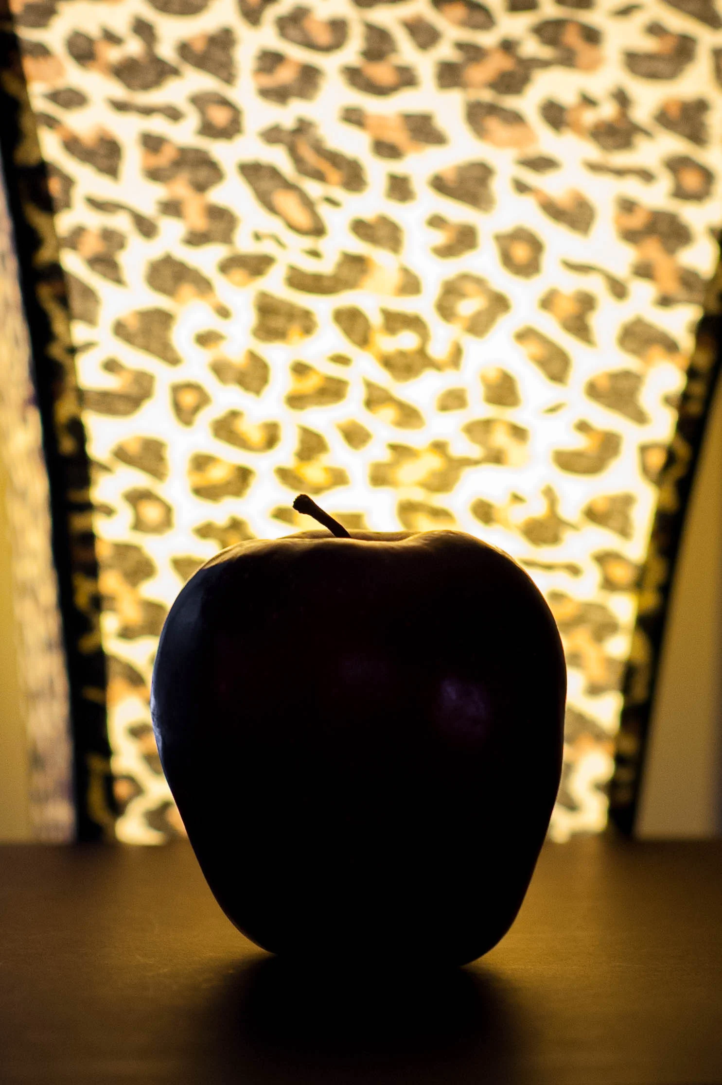 bright backgrounds and no light in the foreground 