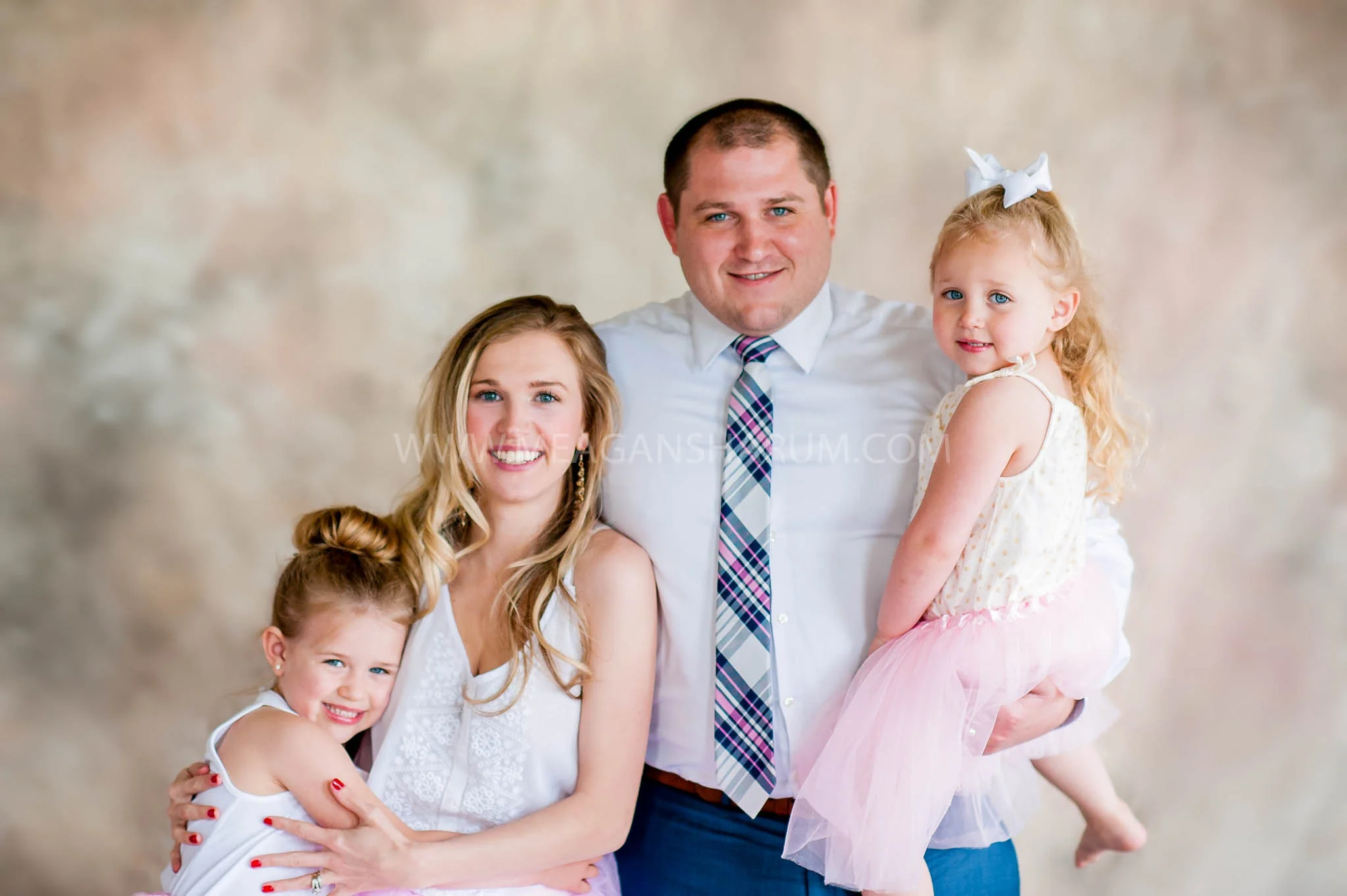 Meagansharumphotography-2.jpg