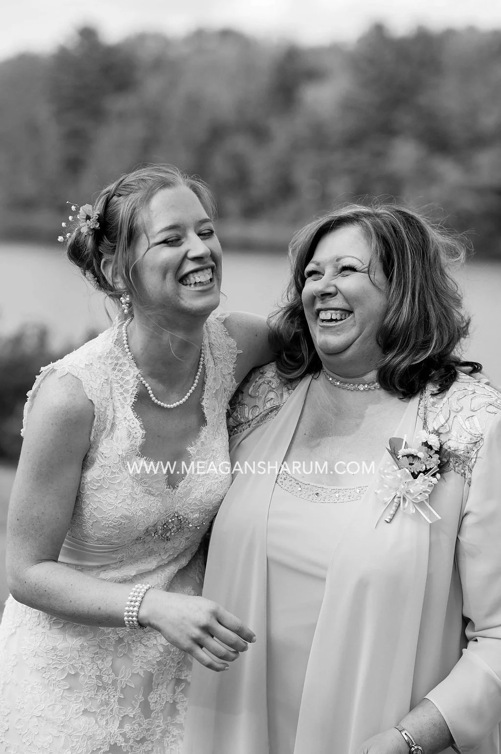KatieRossWeddingBW-203.jpg