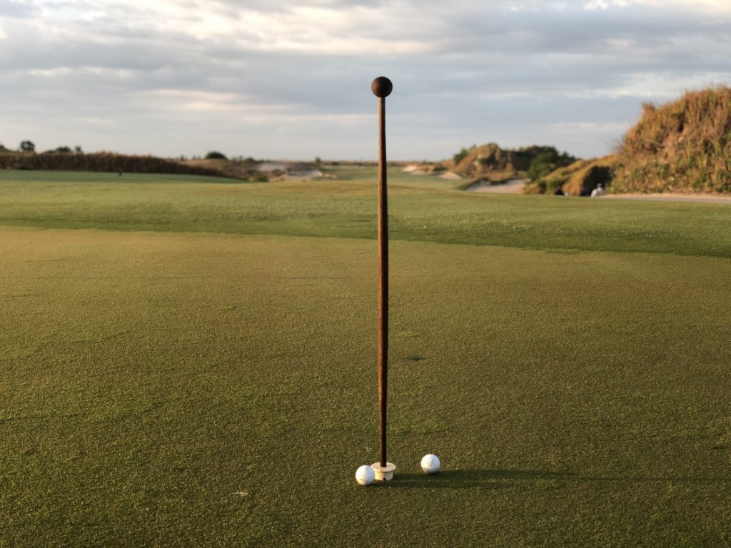 The putting green at Streamsong. Look - no holes!