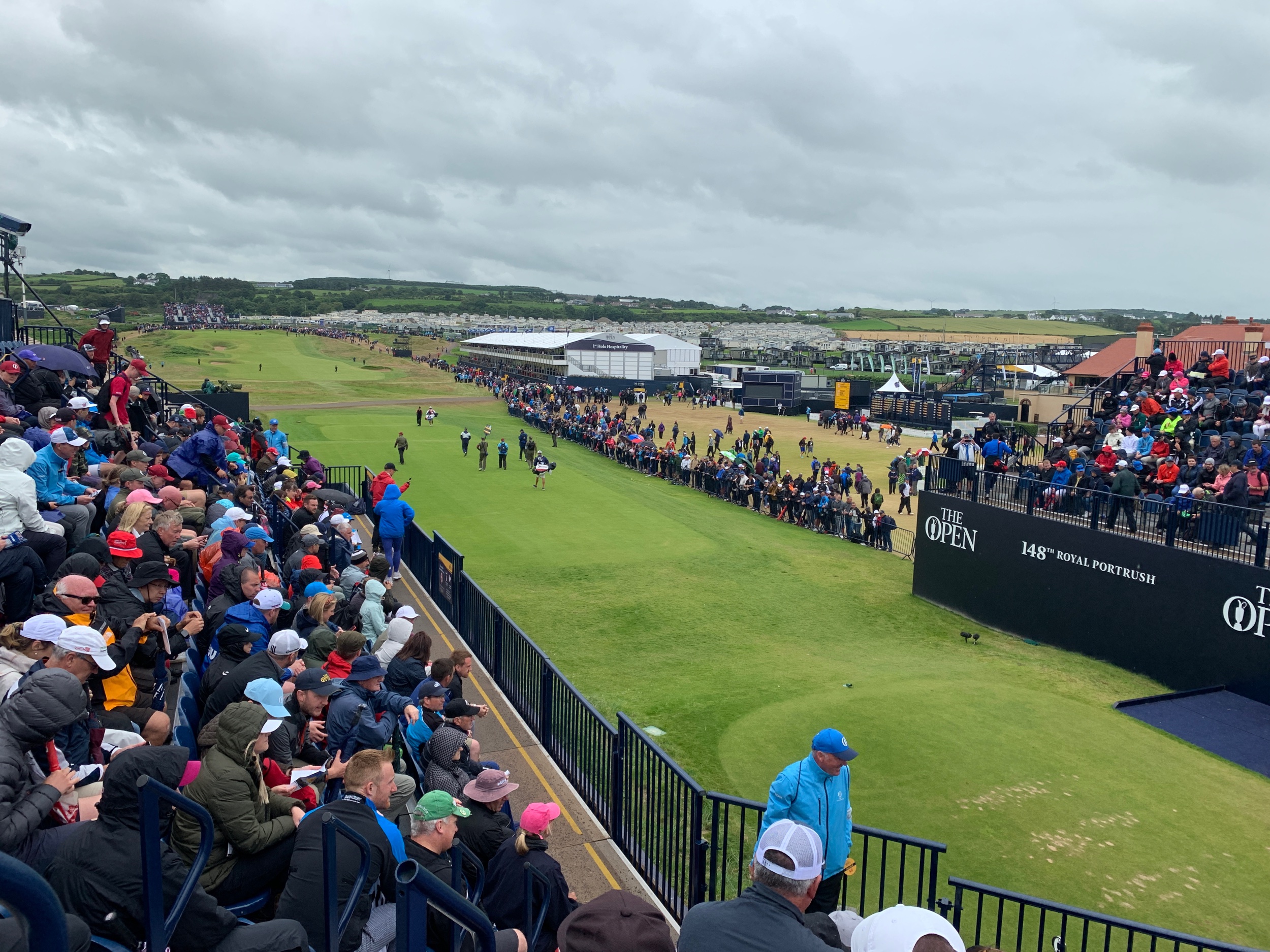 Great seats on the 1st tee