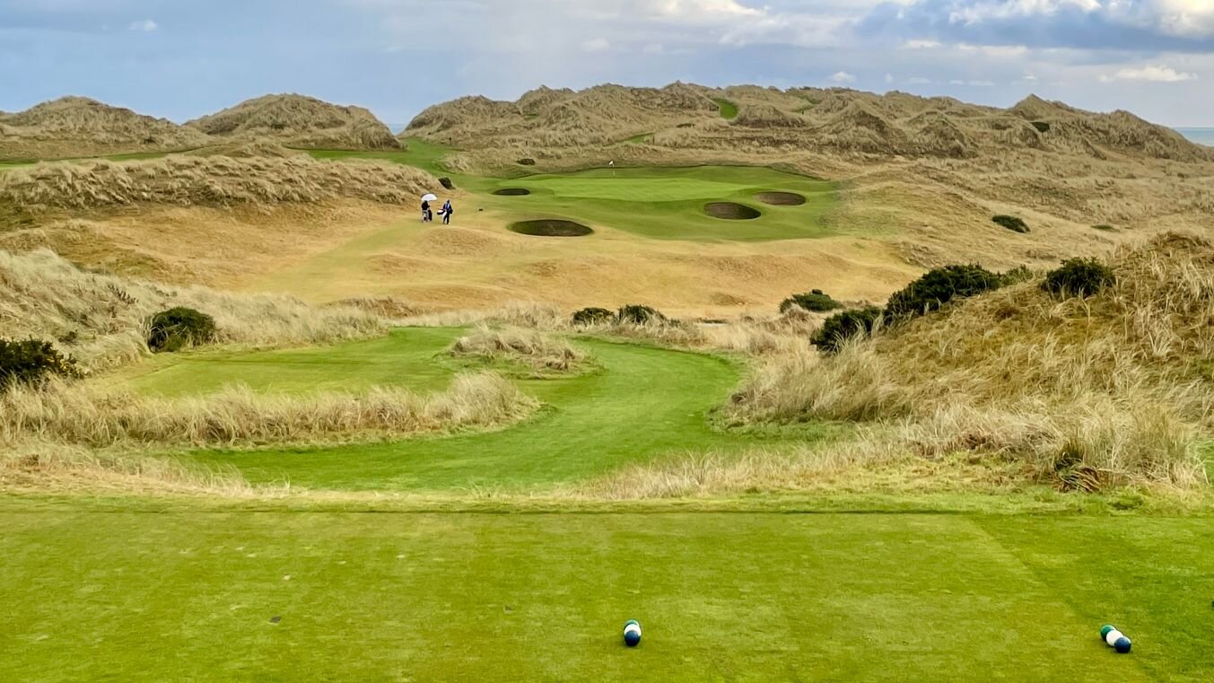 The par 3 13th faces east to the sea