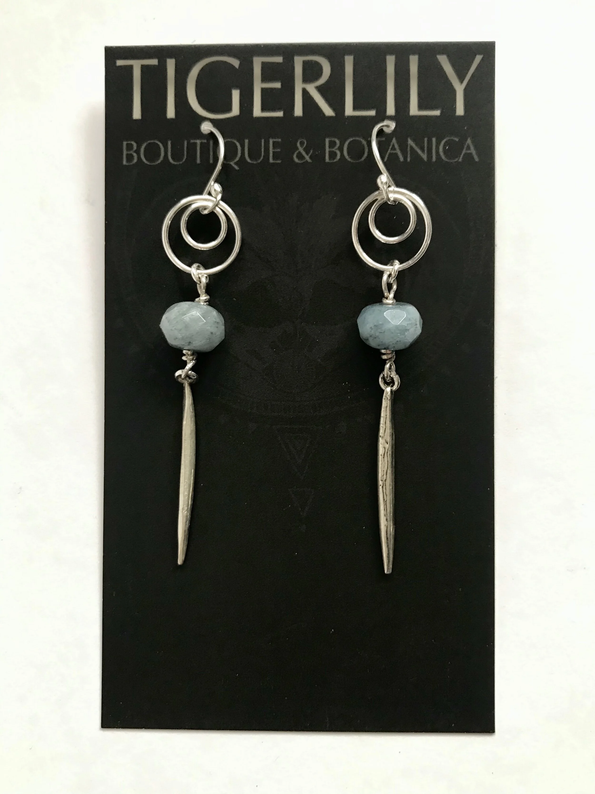 E7C5E788-EFD7-404C-BA68-51683E42C6D2