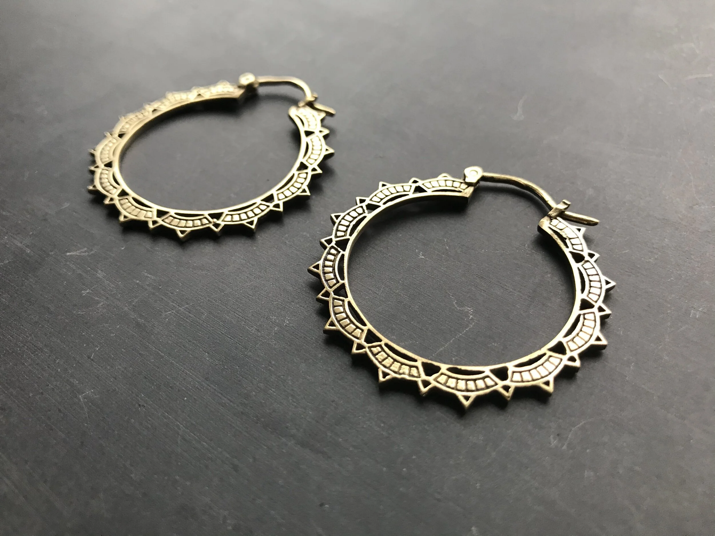 1AE4DEFC-D5D2-4522-89C0-952B5B52ECD5