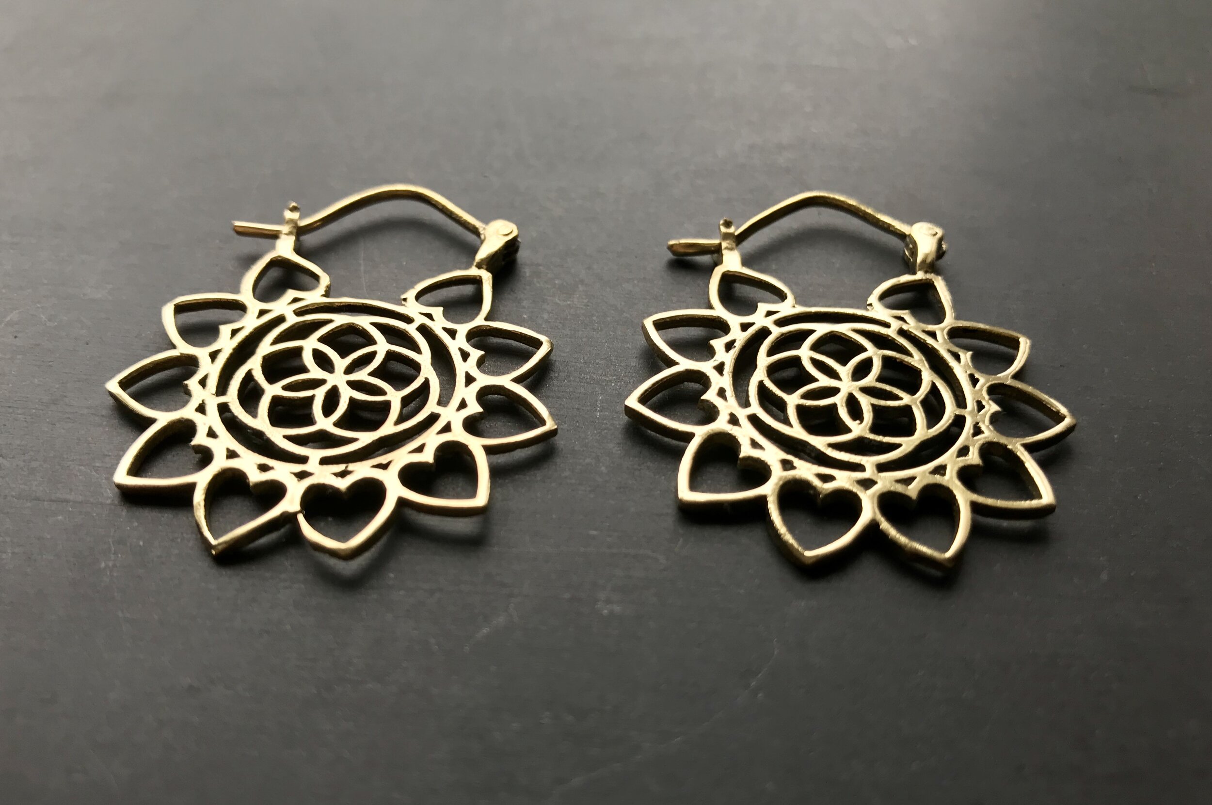 ECBB6B0E-FD96-46B8-902D-10447B009B28