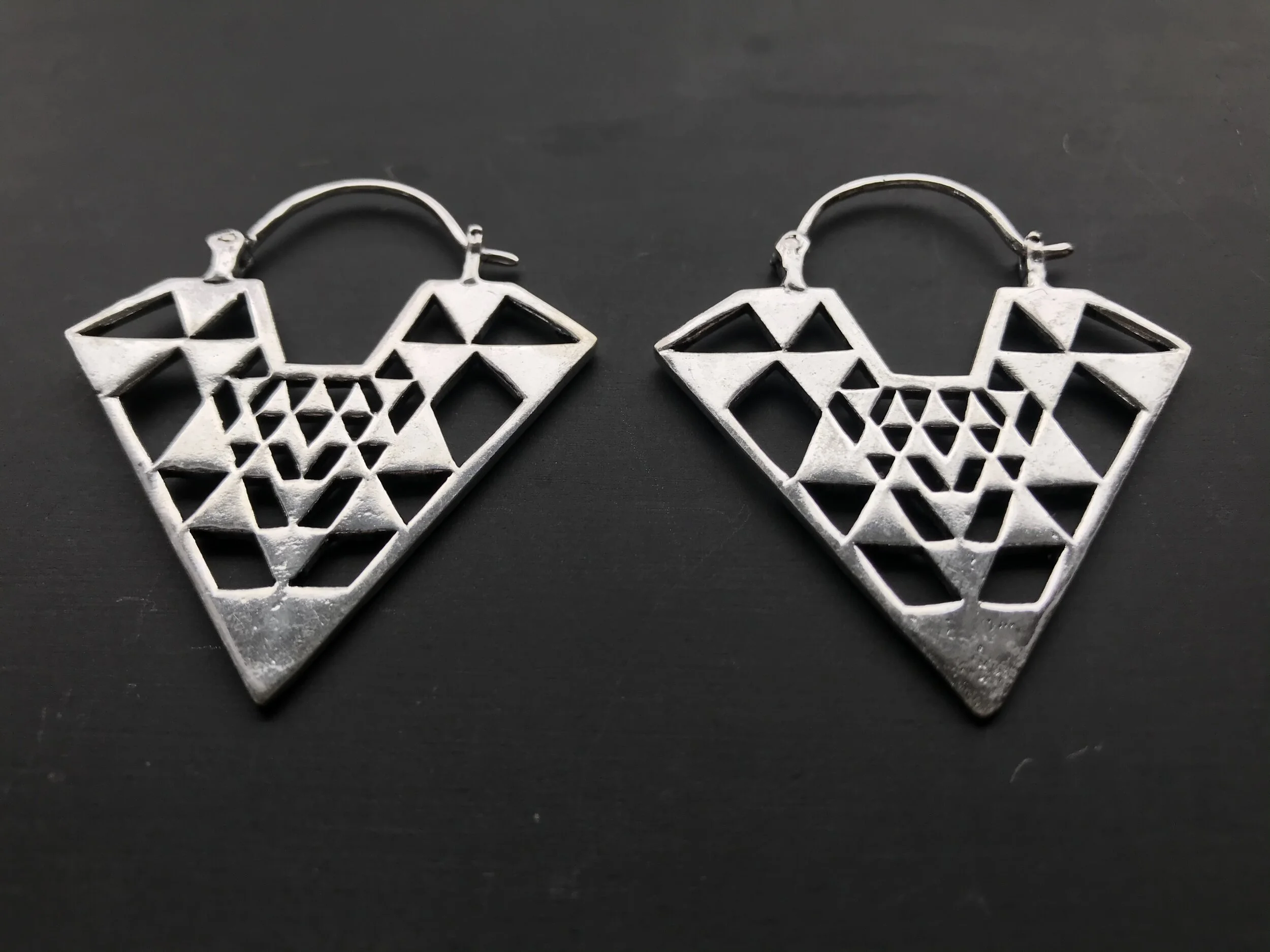 B0547EC1-65B3-46D9-815E-C5D6FE16BC42