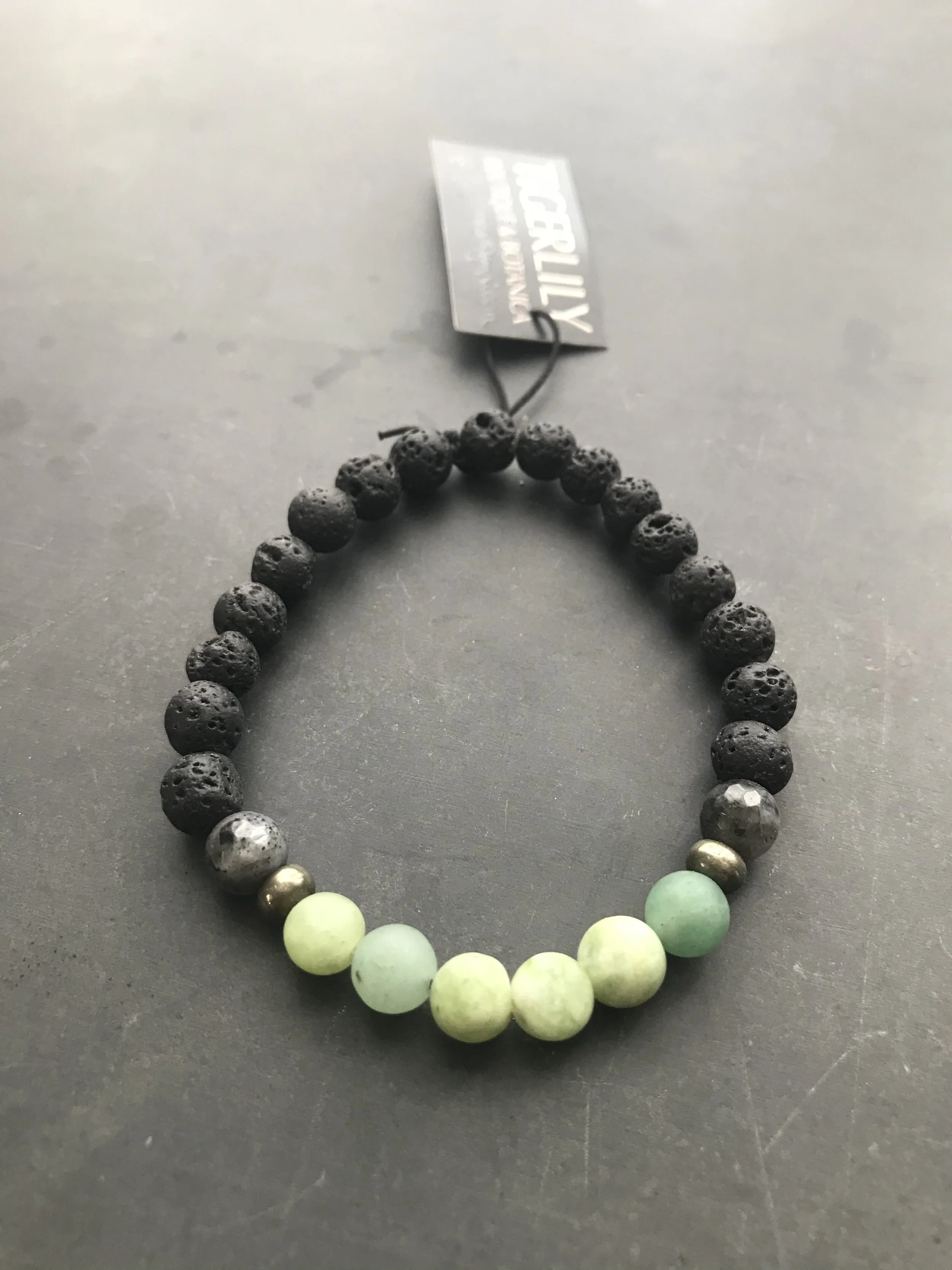 CAC0C962-0582-46D3-9479-C9541E4D484D