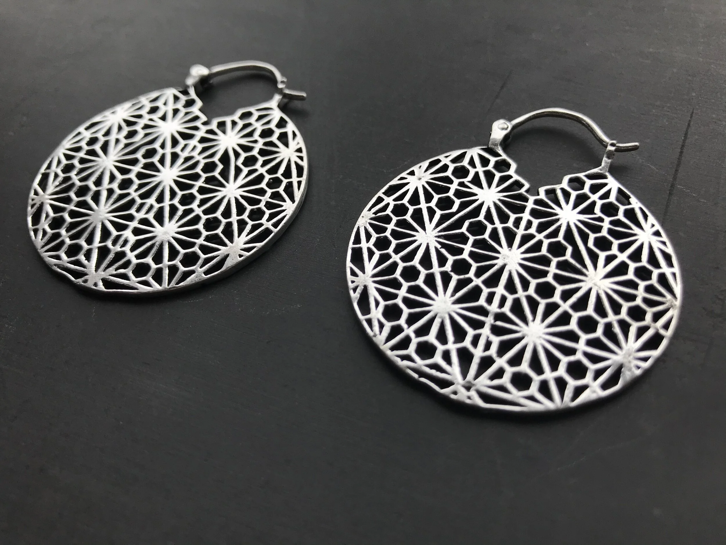 DBA49D43-449A-4BAC-98FC-C08AA57696C6