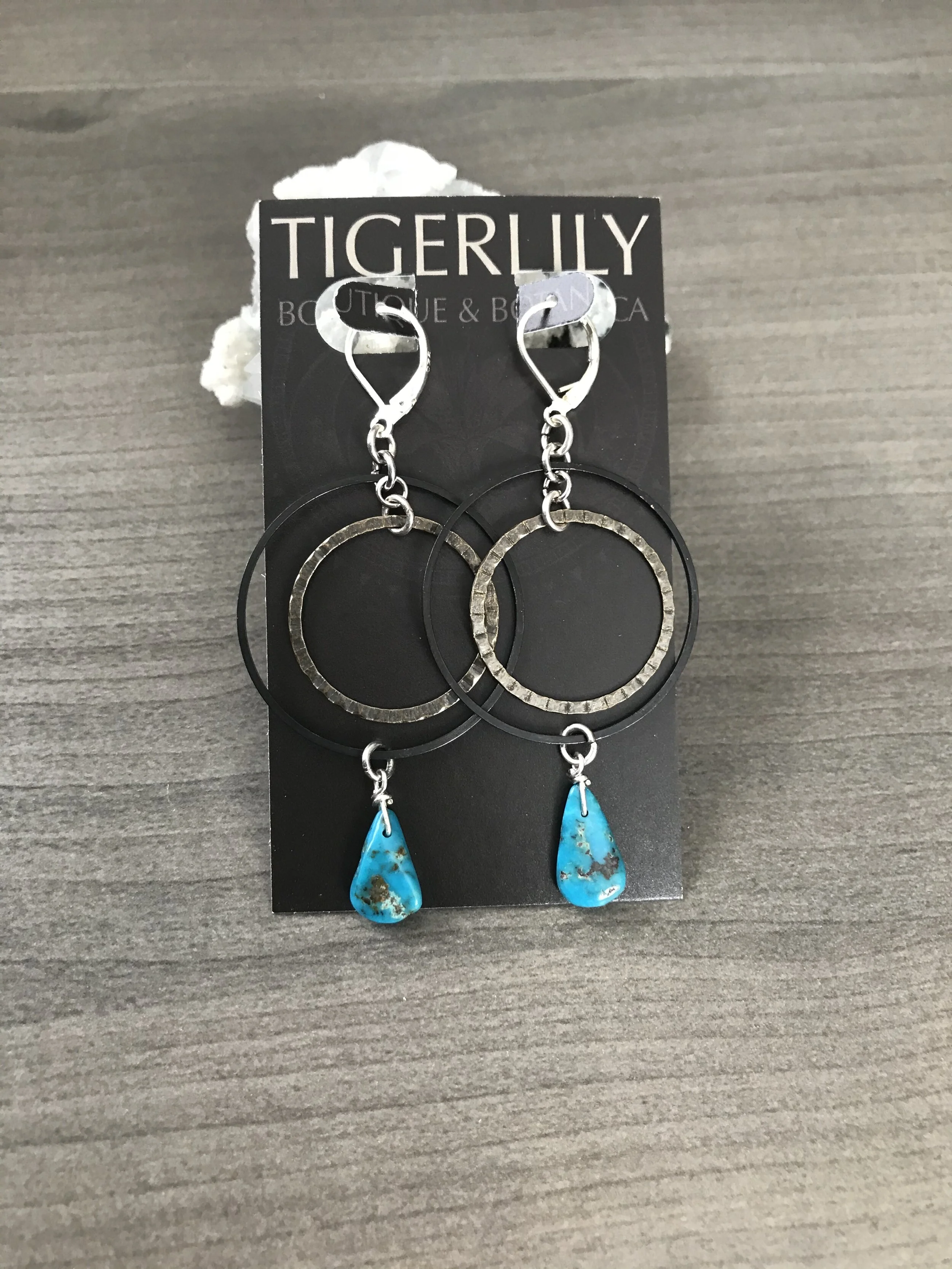 9909AE15-6842-40AF-954B-07D71E076D3B