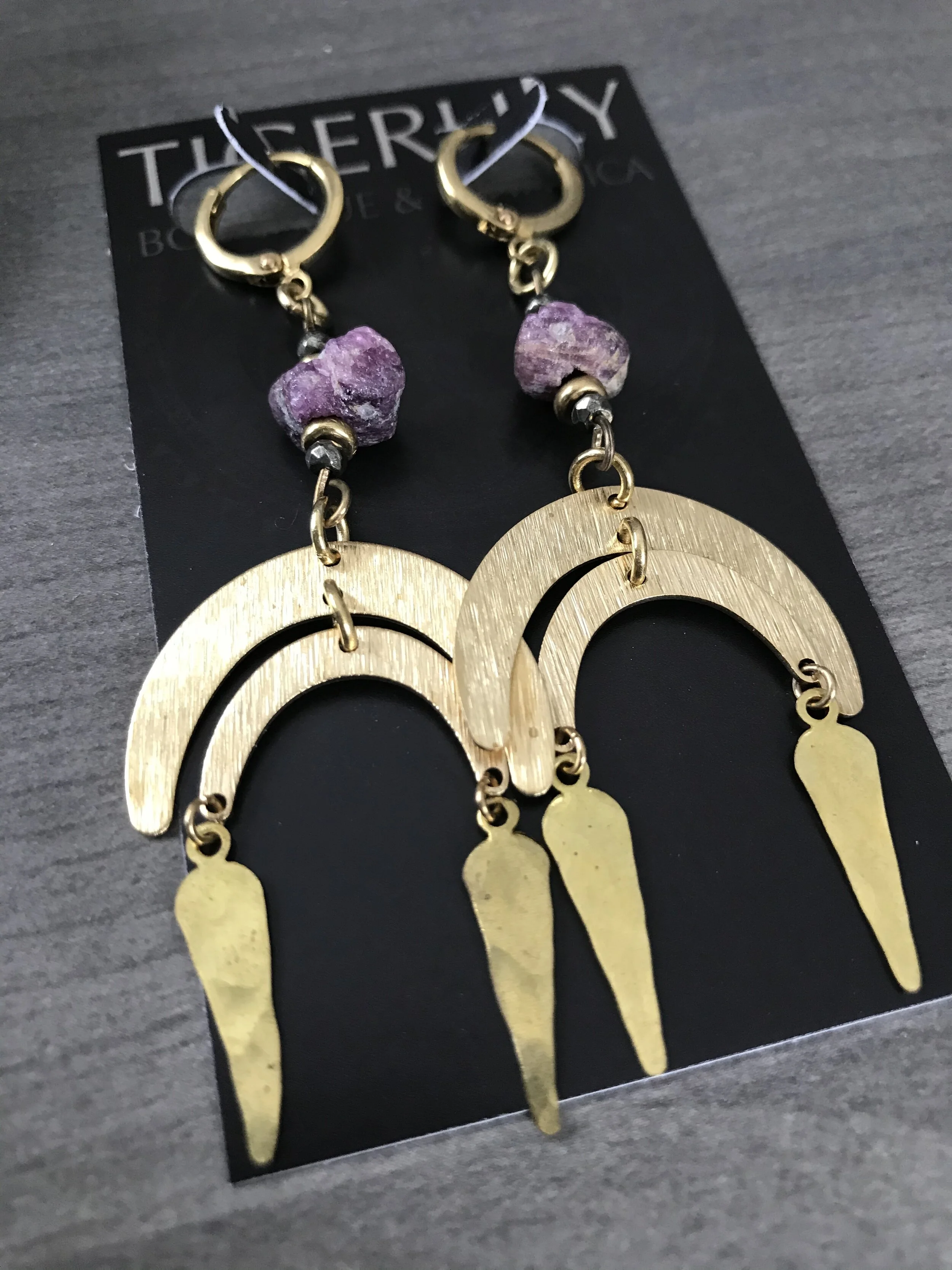 E7AEF282-44BB-47F8-BD30-CE23F5698CDD