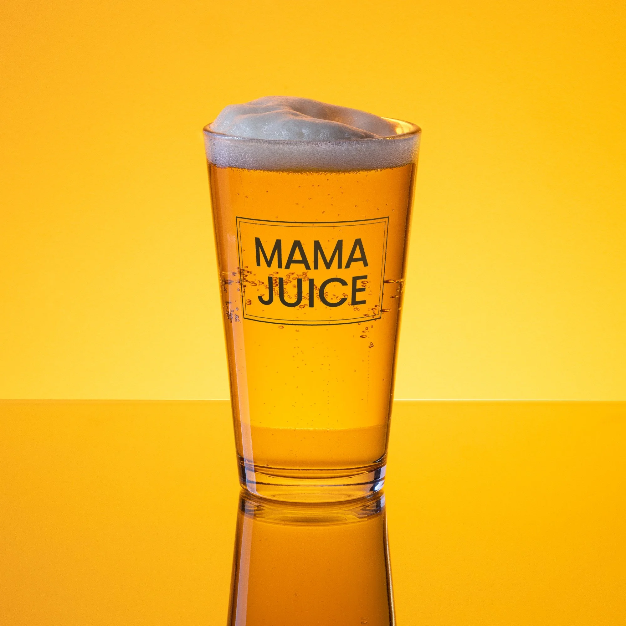 EL_MamaJuice_Pint_Situ_03.jpg