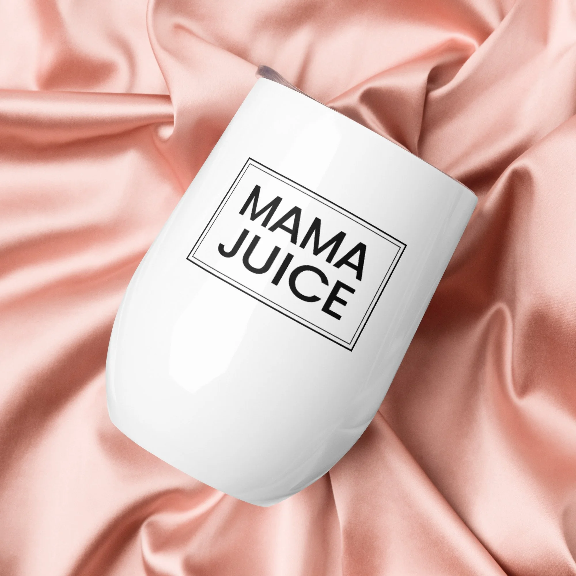EL_MamaJuice_WTumbler_Situ_04.jpg