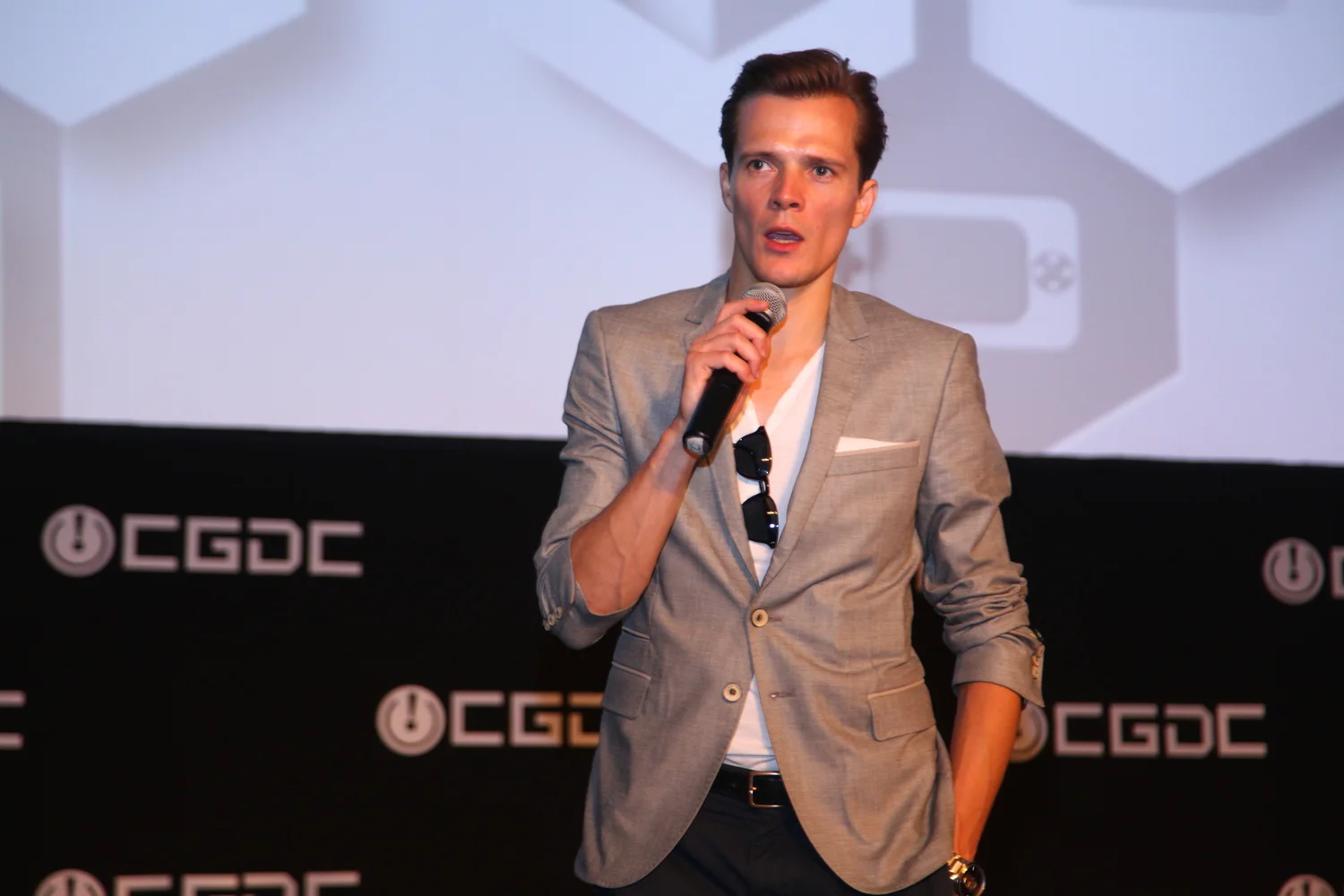 SYBO的CEO Bodie Jahn-Mulliner在谈论跑酷游戏