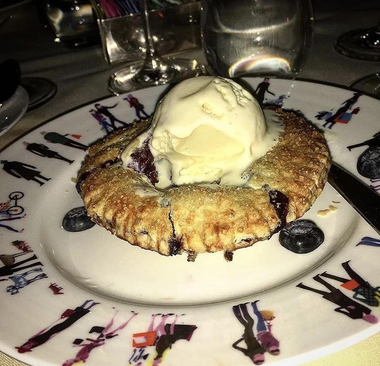 Blueberry pie with vanilla ice cream, The Mark