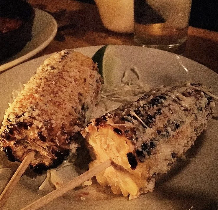 Cheesy corn, La Esquina