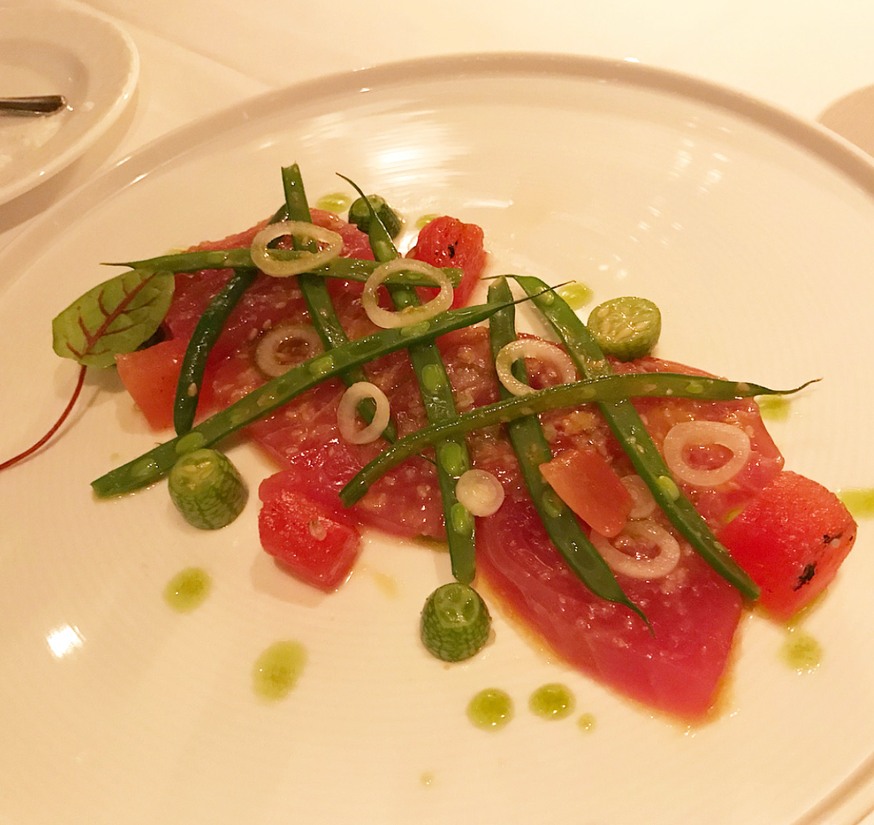 tuna tartare with green beans at Aureole.