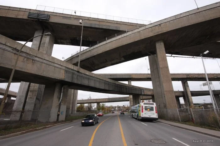 La Cour Turcot.jpg