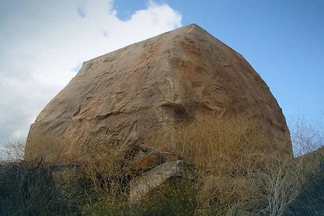 rock_1.jpg