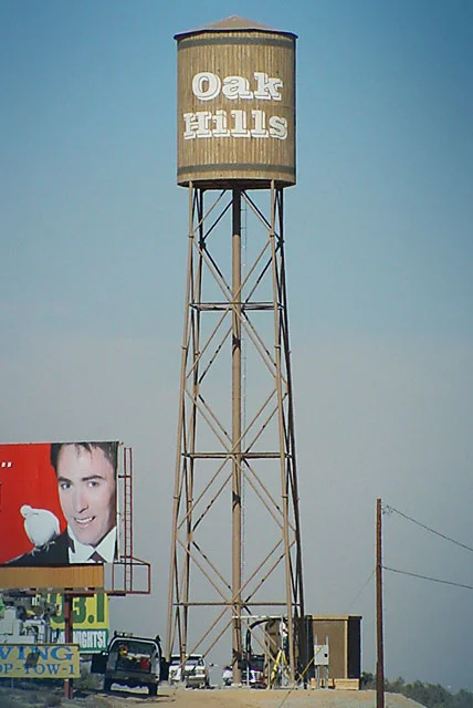 Cajon-Pass_watertank.jpg