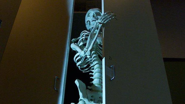 skeleton1.jpg