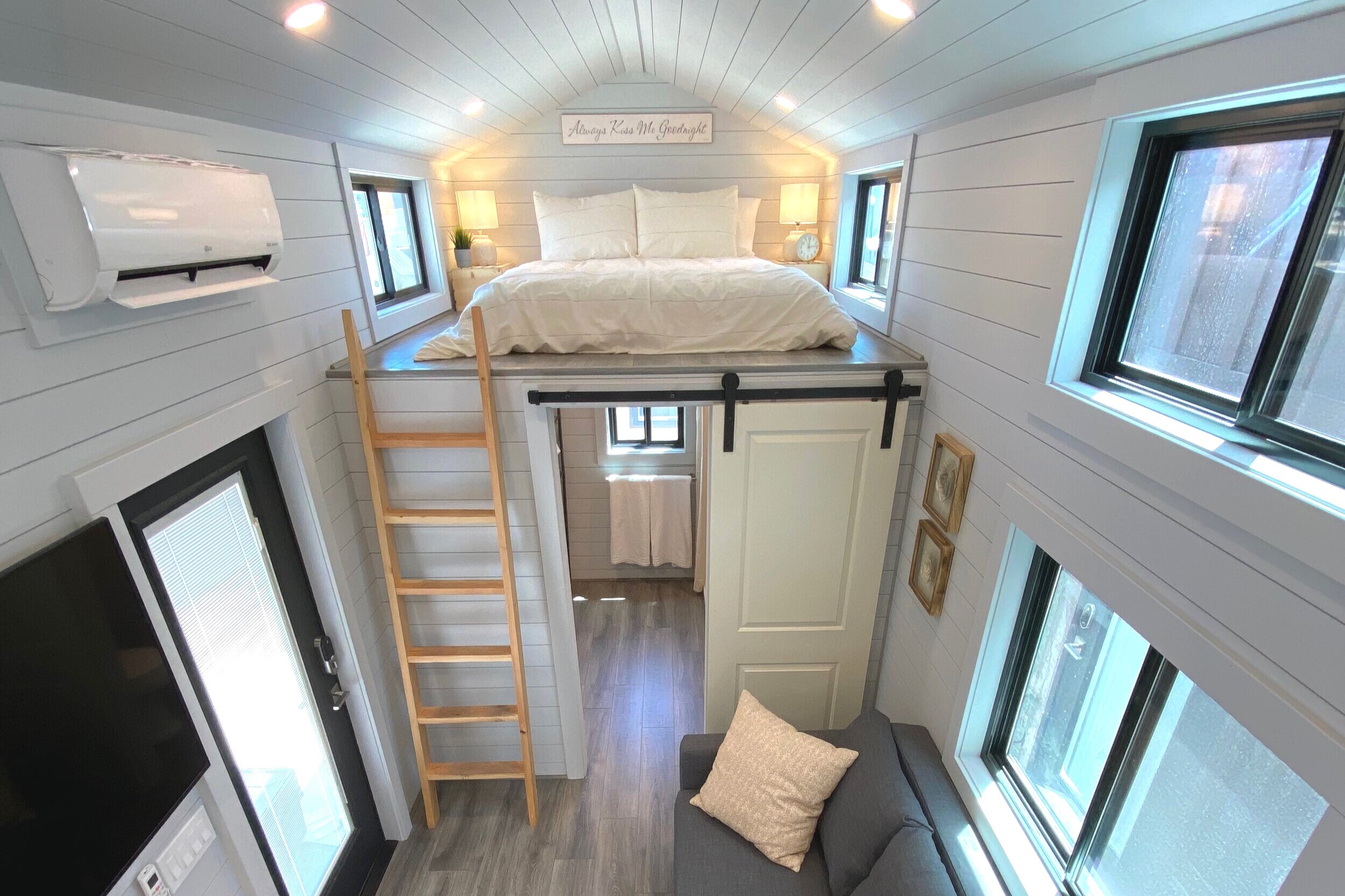 Uncharted Tiny Homes