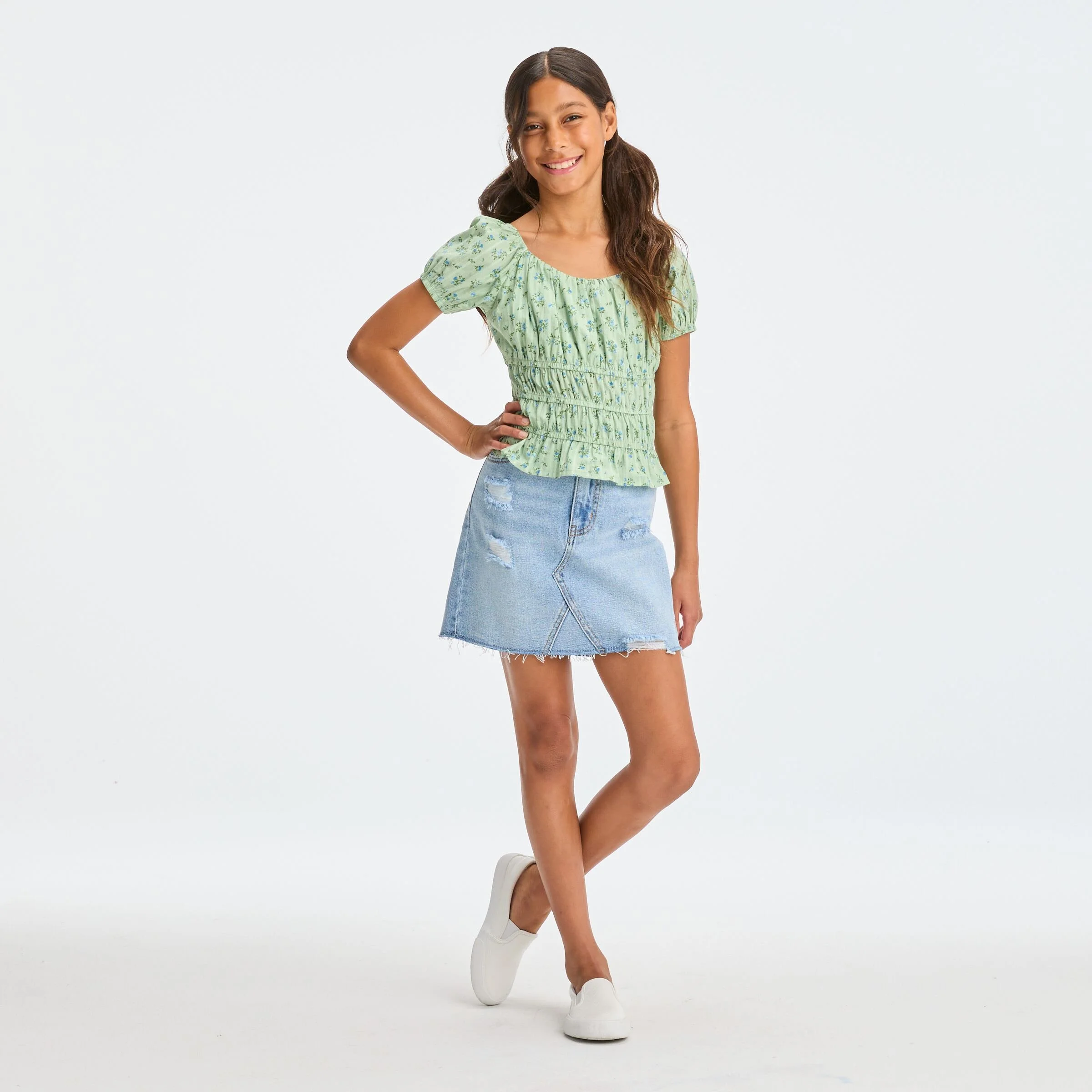 88035151_02_2195.jpg
