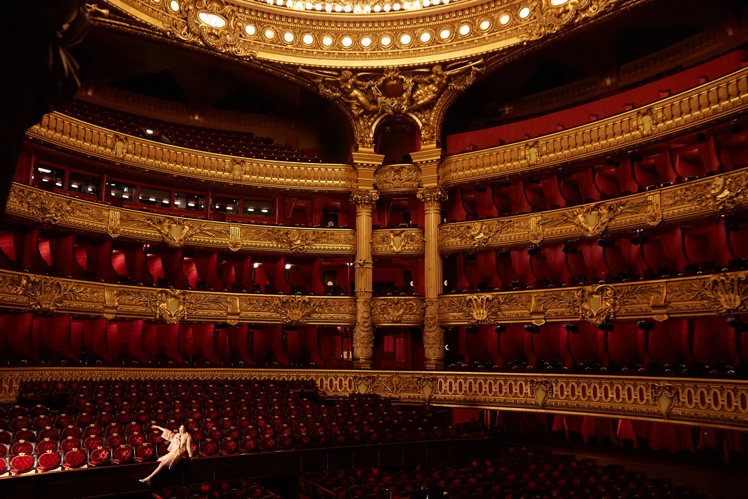 OPERA1.jpg