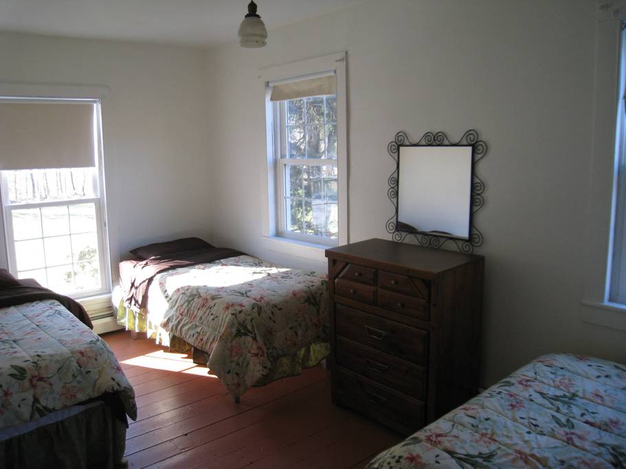 bedroom6.jpg