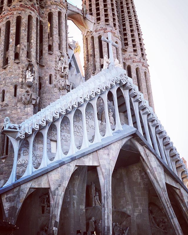 Will definitely be sharing more photos of this incredible Cathedral..
Masterminded by Gaudi and under construction for over 130 years..
This beautiful, intricate and stunningly sculpted building is truly awe inspiring..
A bucket list must see if ever