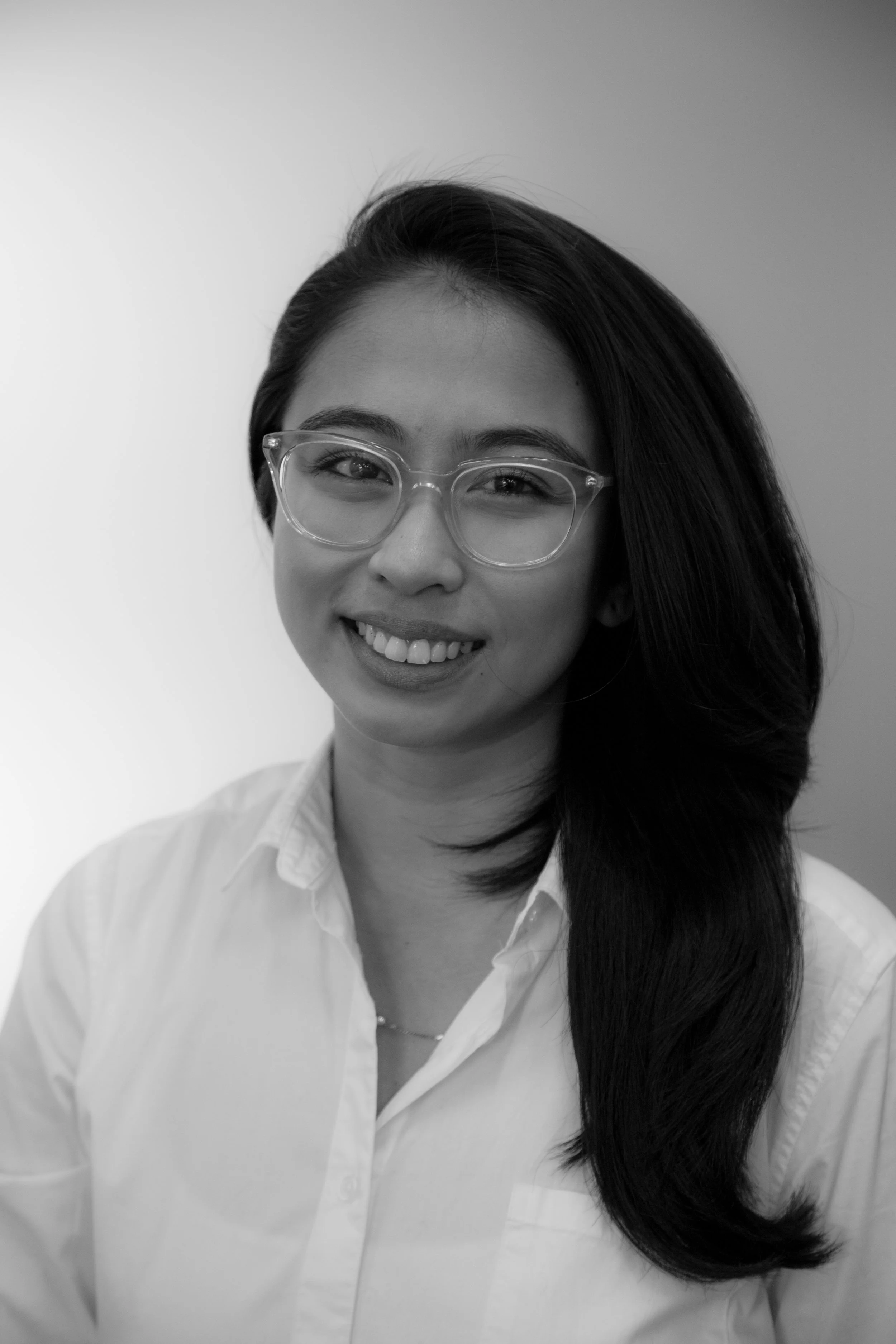 Nicole Bustamante, Manager