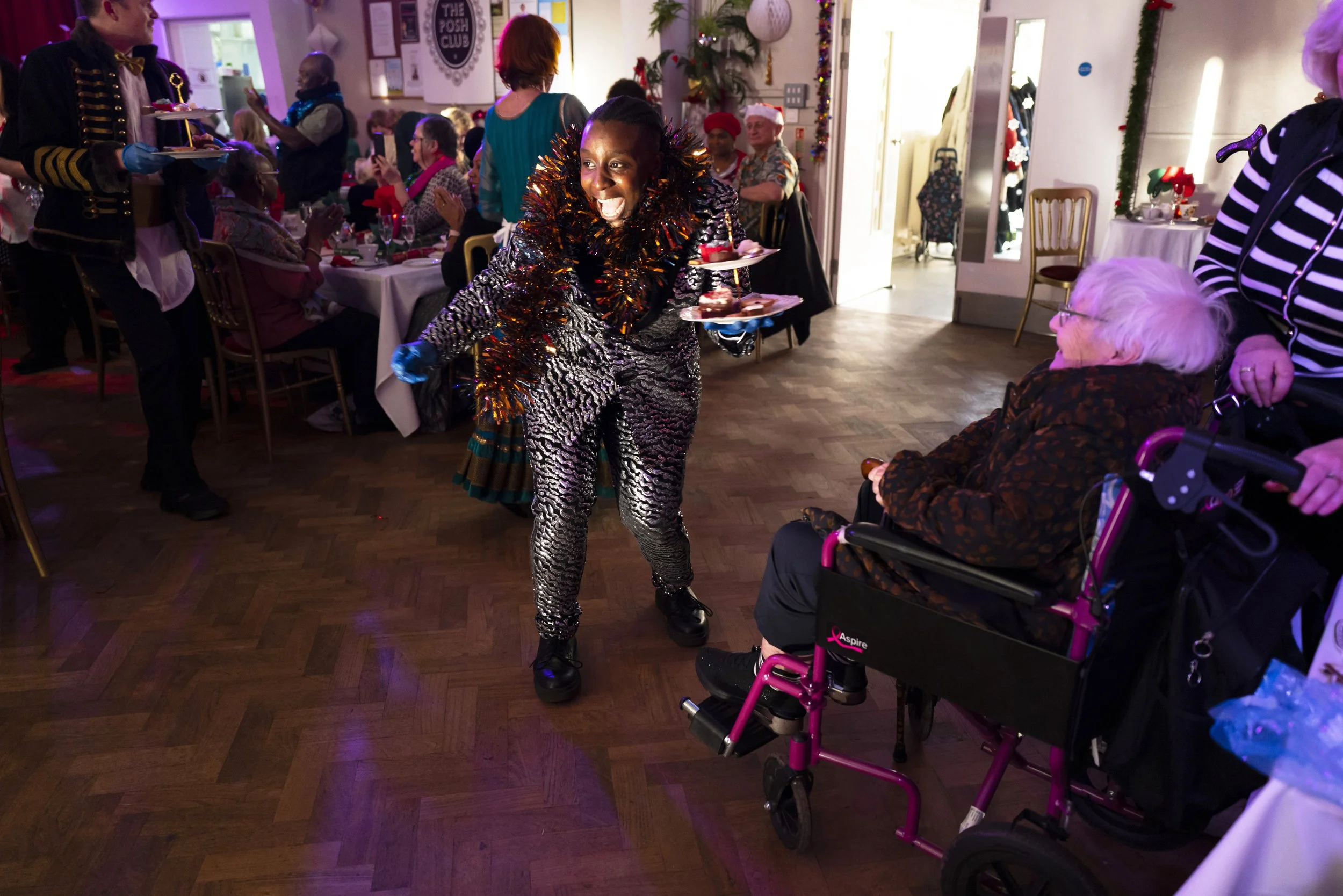  The start of the afternoon tea service, with host Azara leading the dancing. The song playing was Santa Looking for a Wife by Bindley B.    