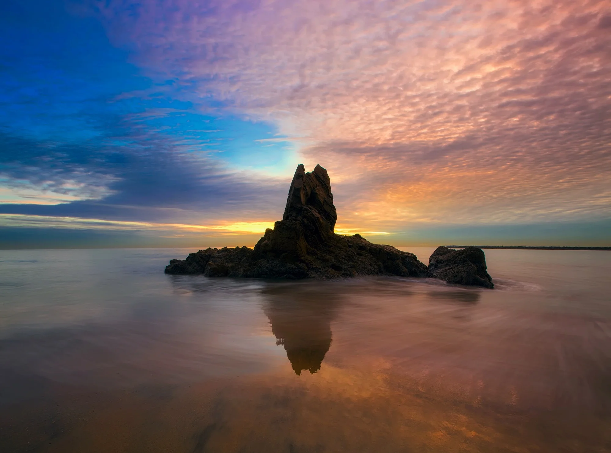 beach-beautiful-clouds-358298.jpg