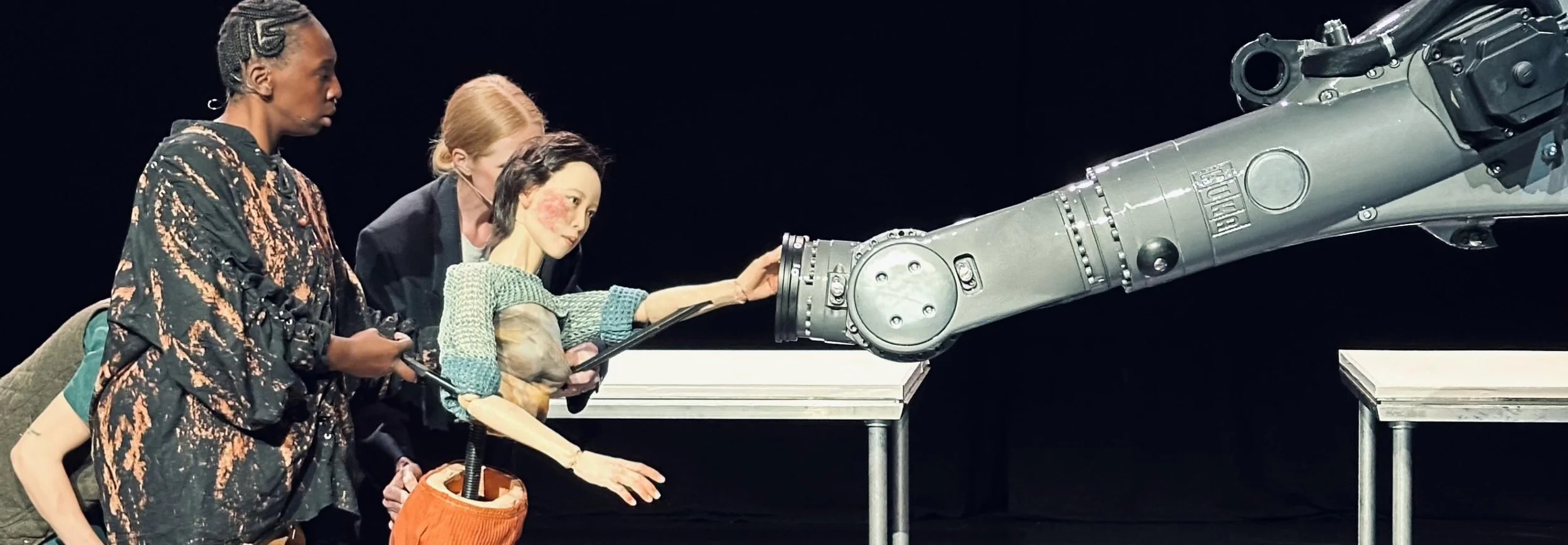 Techlab: Making new opera with a robot