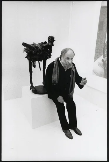 César