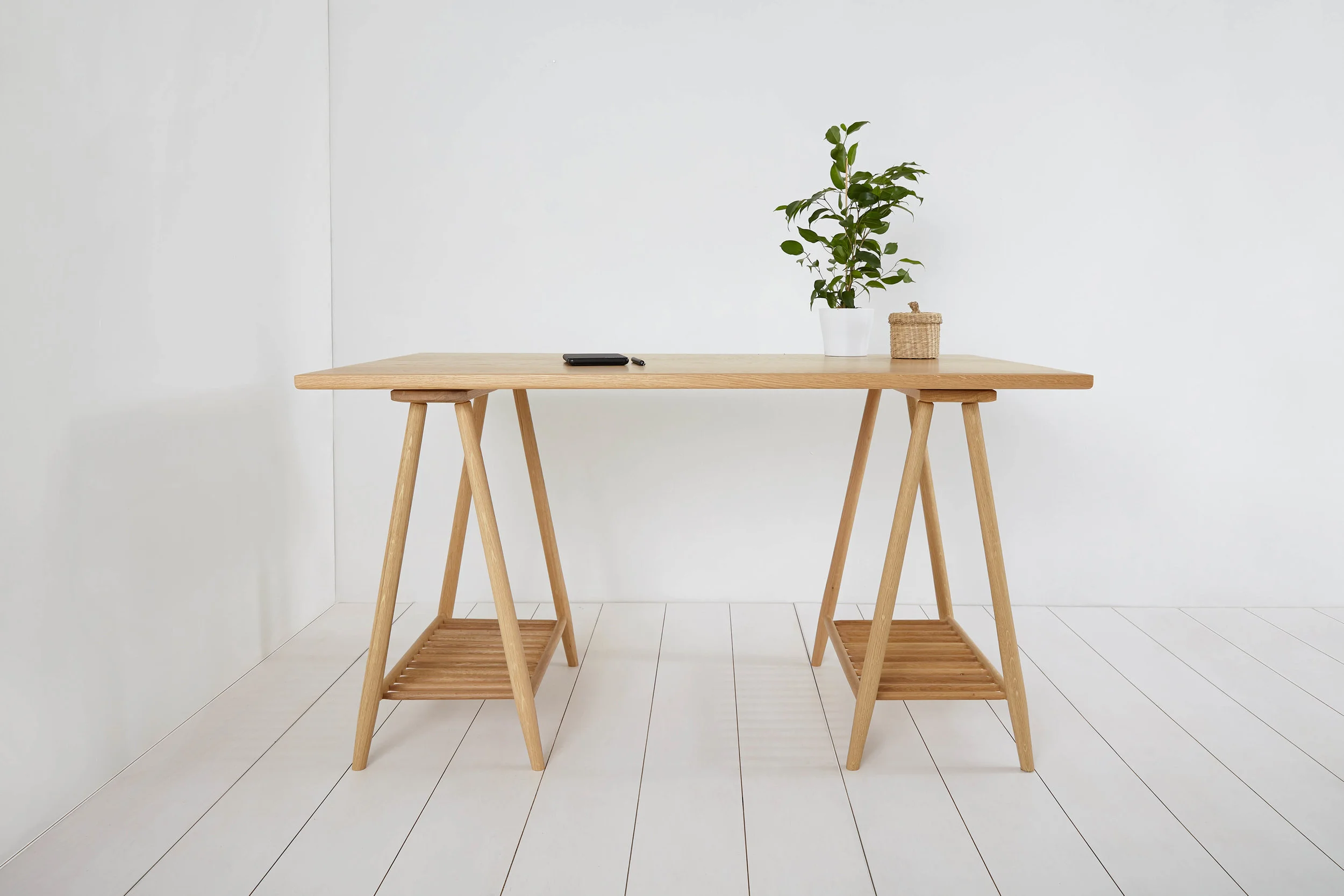 Trestle_table_1_lowres.jpg